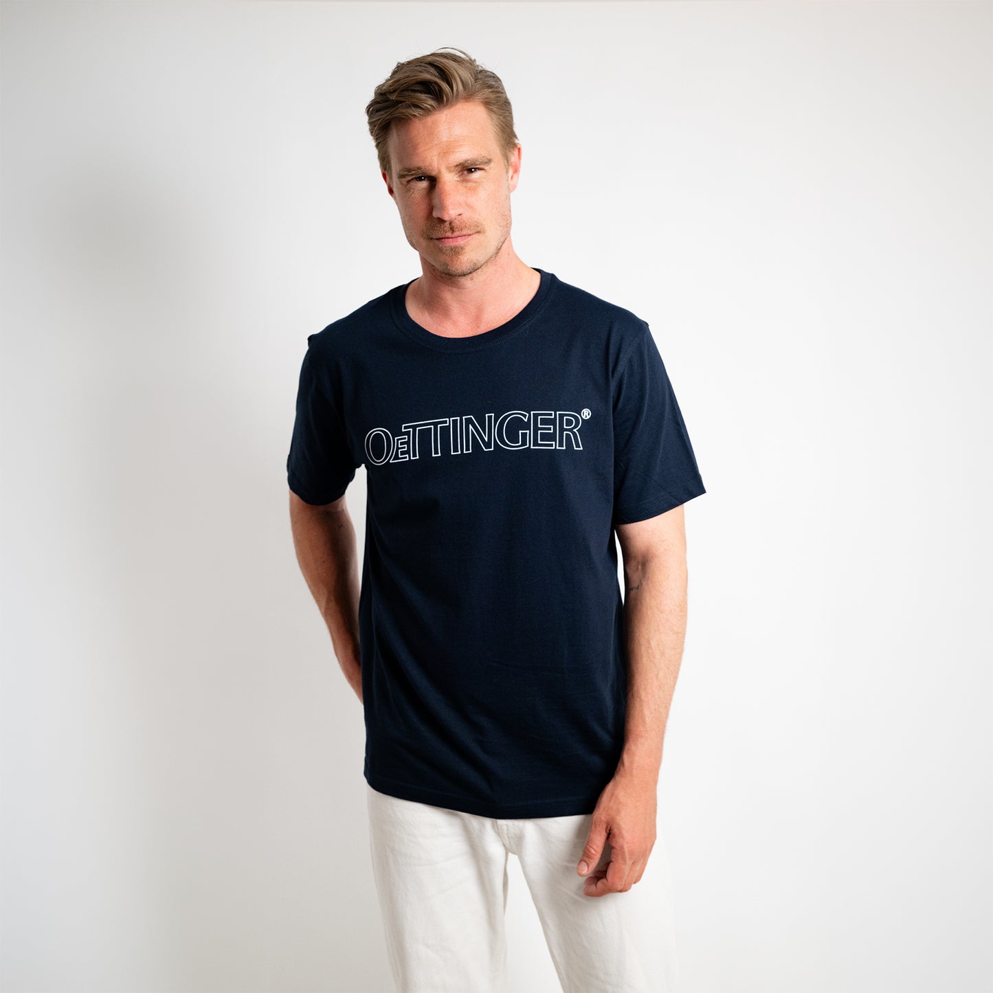 T-shirt large print